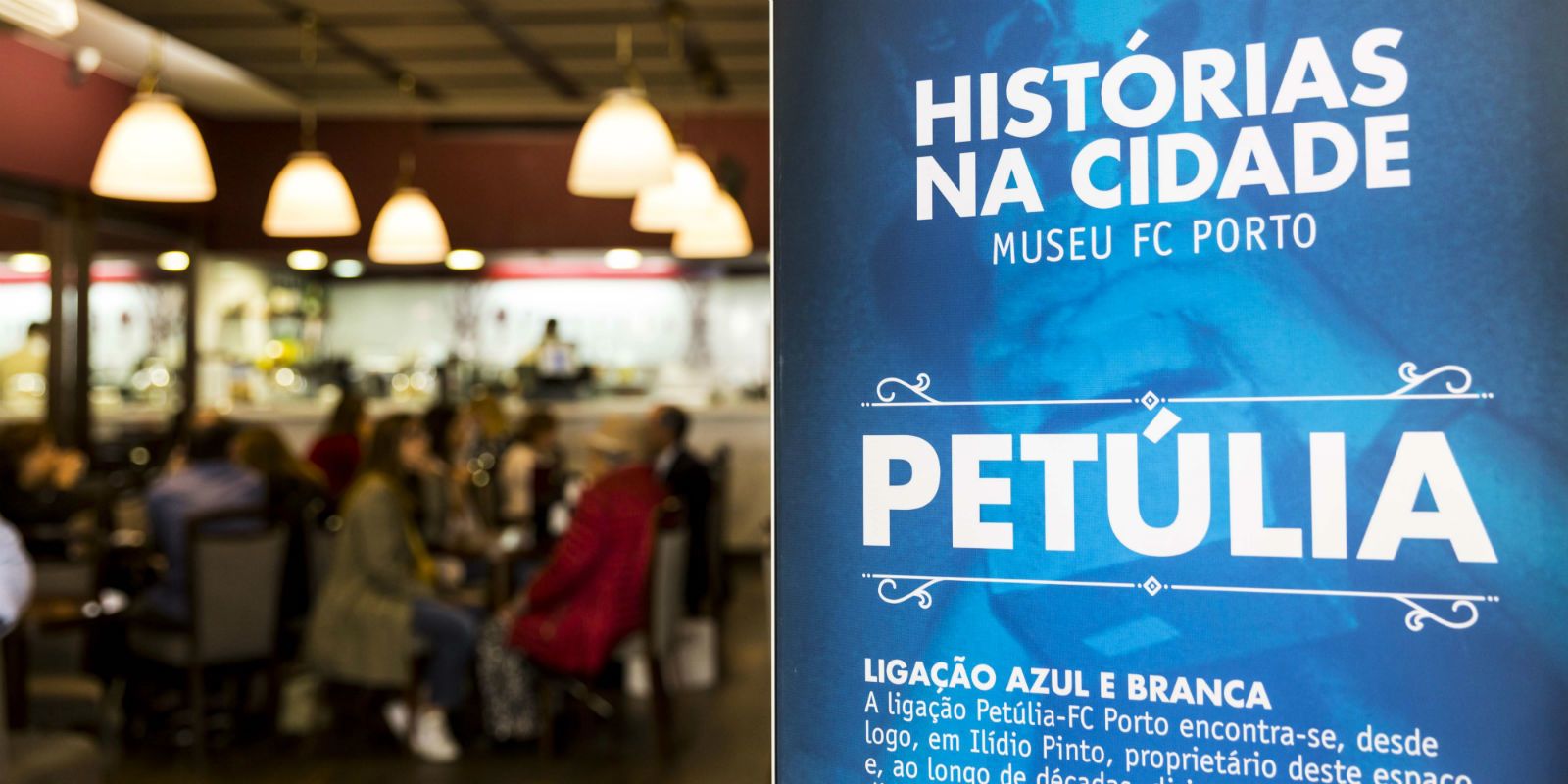 O cartaz do FC Porto na Petúlia